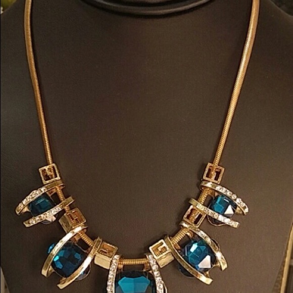 Teal Blue Necklace GoldTone - Picture 2 of 2